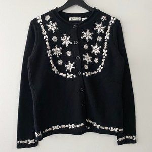 Vintage Orvis Snowflake Embroidery Lambswool Angora Blend Knit Cardigan